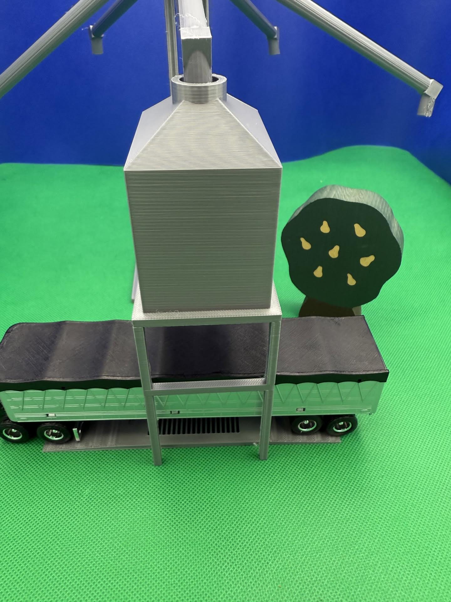 4-Bin Toy Model Grain Leg w/ Overhead Loadout