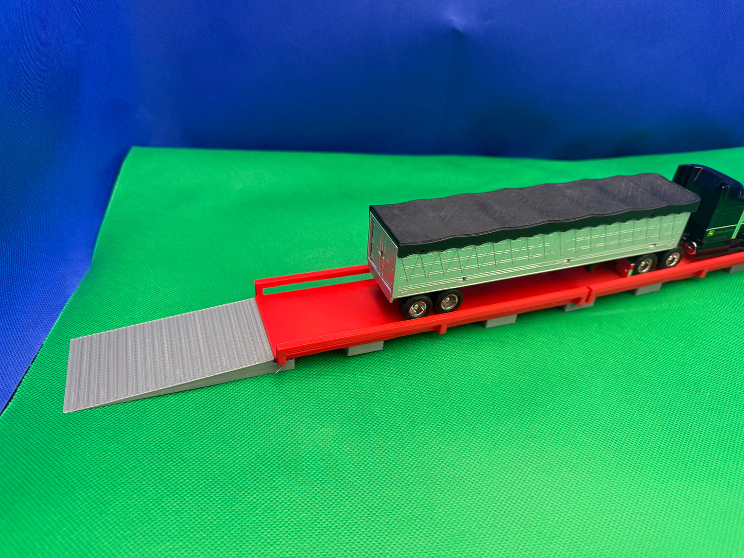 Pretend Play Toy Truck Scale | 1:64 Scale